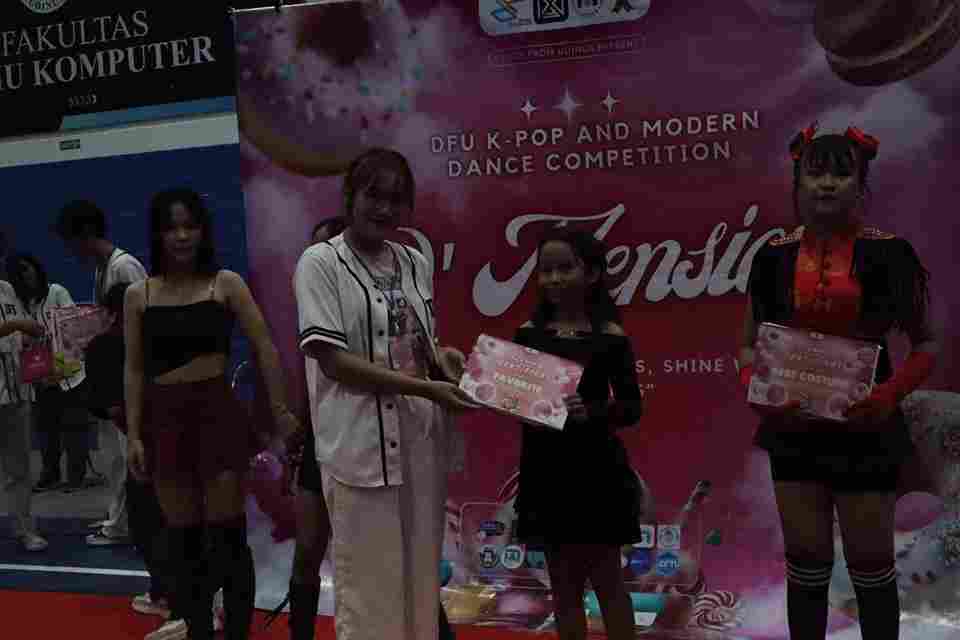 DFU Dinus Fest Kpop Modern Dance Competition